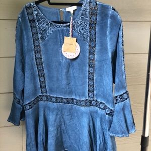 Umgee Blue Lacy Top